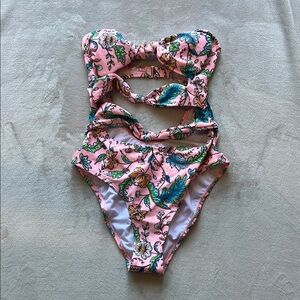 NEW Pink Floral One Piece Strapless Knotted Cut Out Swimsuit Size S